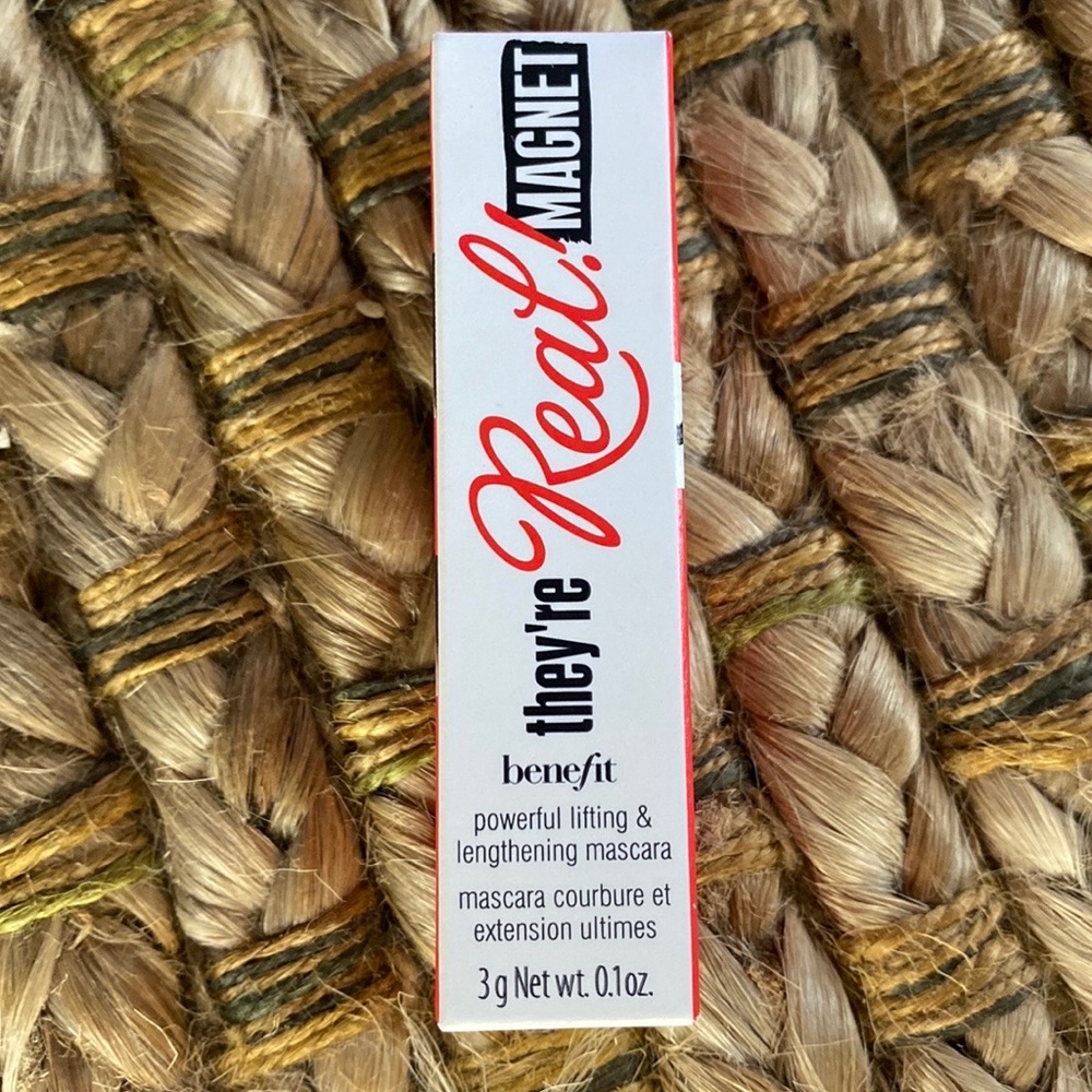 They’re Real! Supercharged Black Mascara